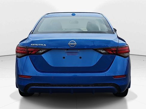 Used 2025 Nissan Sentra SV FWD image 5