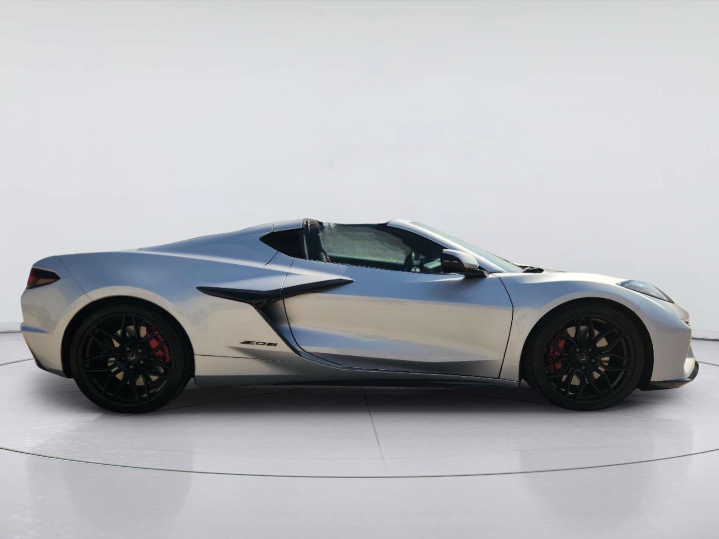 Used 2026 Chevrolet Corvette Z06 RWD image 4