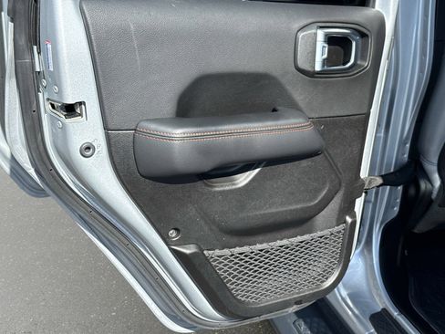 Used 2023 Jeep Gladiator Mojave w/ LED Lighting Group AWD/4WD image 13