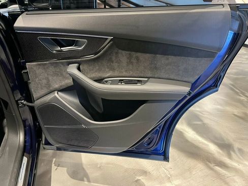 Used 2022 Audi SQ8 Prestige w/ Prestige Package image 28