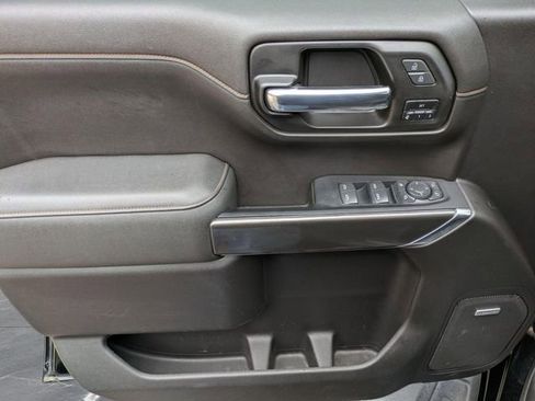 Certified 2022 GMC Sierra 1500 AT4 w/ AT4 Preferred Package image 13