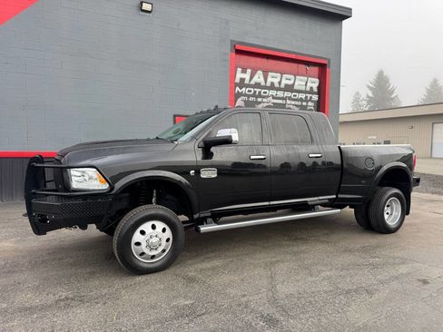 Used 2016 RAM 3500 Laramie Longhorn w/ Cold Weather Group image 14