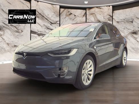 Used 2017 Tesla Model X 100D image 4