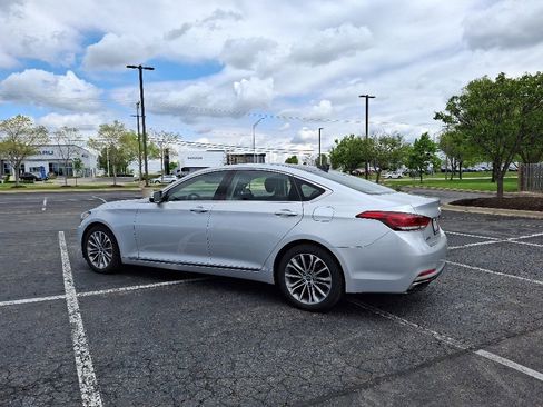 Used 2015 Hyundai Genesis 3.8 w/ Option Group 03 RWD image 2