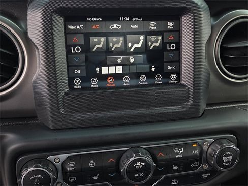 Used 2020 Jeep Gladiator Sport w/ Quick Order Package 24S image 9