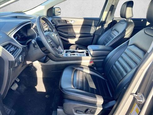 Used 2021 Ford Edge SEL w/ Convenience Package image 8