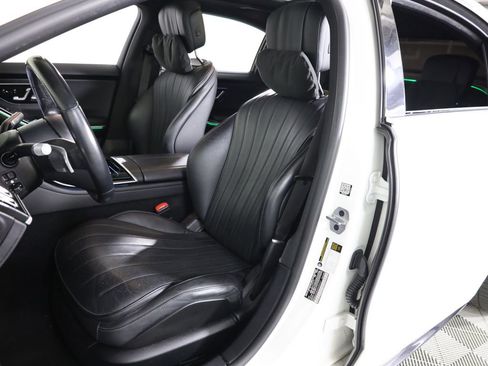 Used 2022 Mercedes-Benz S 500 4MATIC w/ AMG Line Package image 46