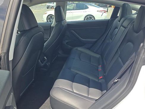 Used 2023 Tesla Model 3 Standard Range RWD image 8
