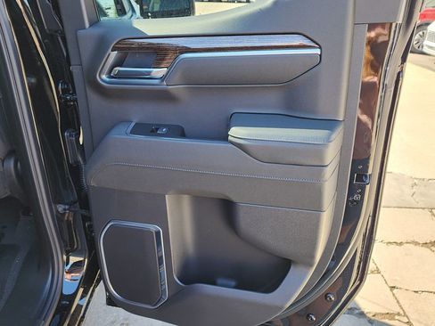 New 2026 GMC Sierra 1500 Elevation image 39