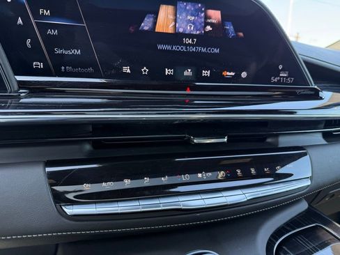 Used 2021 Cadillac Escalade Sport image 17