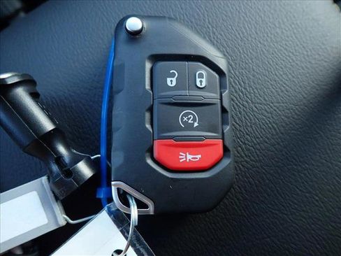 New 2025 Jeep Wrangler Sahara AWD/4WD image 27