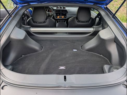 Used 2025 Nissan Z Performance w/ Floor Mat Package RWD image 20