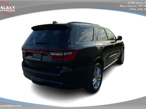 Used 2024 Dodge Durango GT image 5