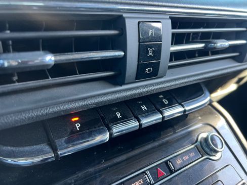 Used 2021 Lincoln Corsair FWD image 21