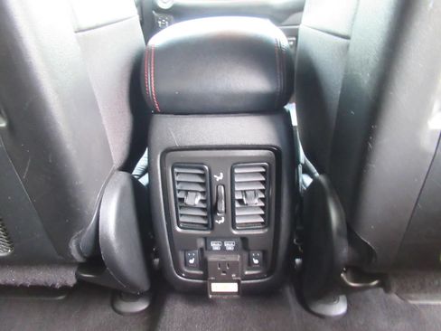 Certified 2024 Dodge Durango GT RWD image 34