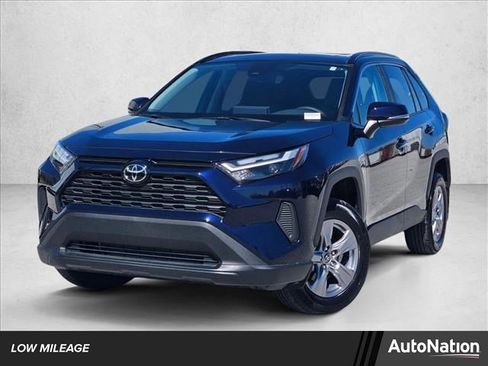 Used 2025 Toyota RAV4 XLE w/ Convenience Package image 1