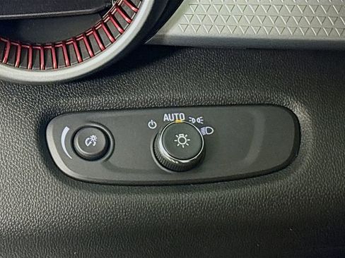 New 2026 Chevrolet Trax RS w/ Driver Confidence Package image 10