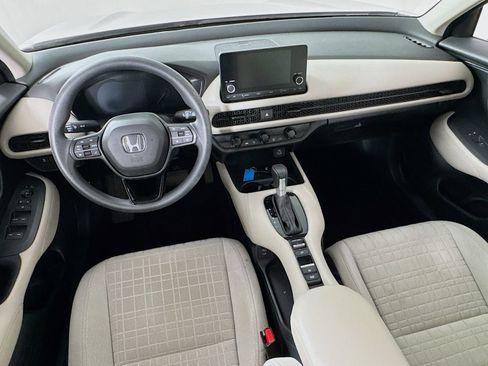 Certified 2024 Honda HR-V LX image 18