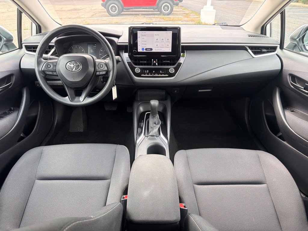 Used 2025 Toyota Corolla LE FWD image 73