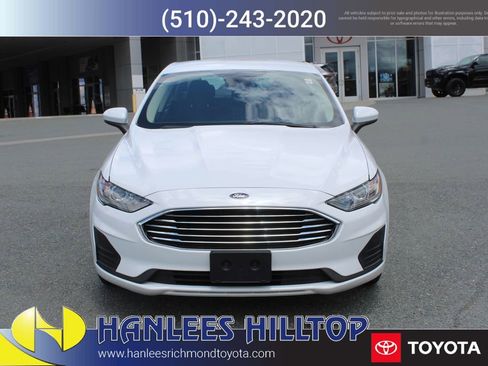Used 2019 Ford Fusion SE FWD image 4
