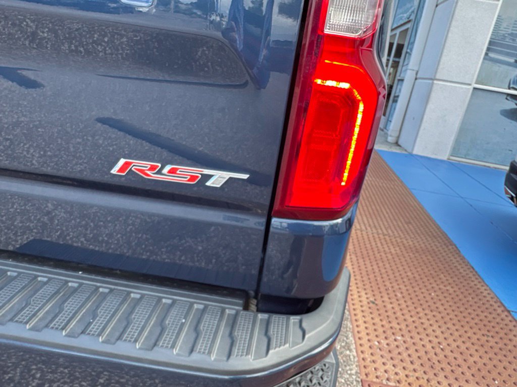 Used 2021 Chevrolet Silverado 1500 RST w/ Bed Protection Package AWD/4WD image 35