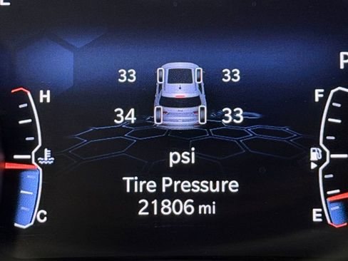 Used 2022 Jeep Compass Latitude image 16