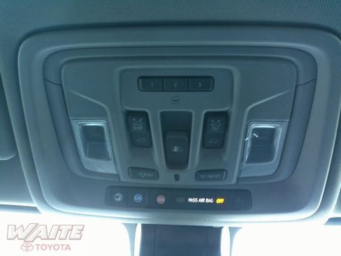 Used 2021 GMC Sierra 2500 Denali image 24