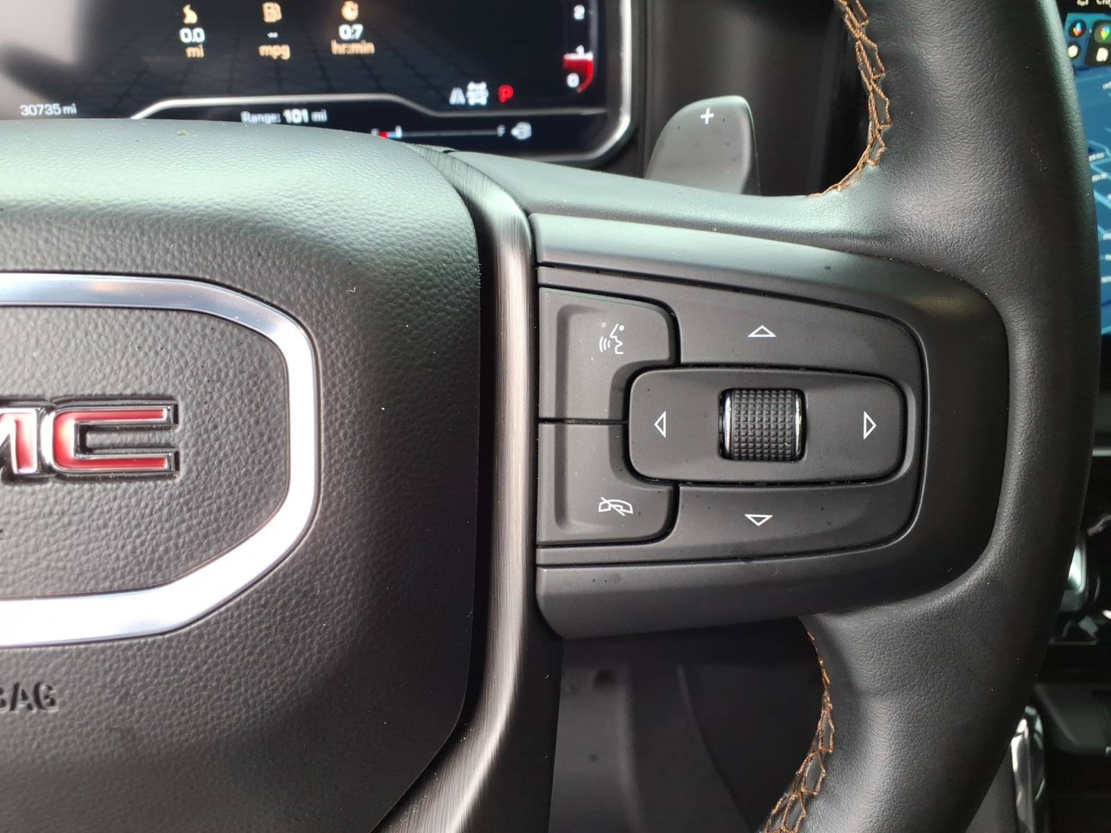 Used 2024 GMC Sierra 1500 AT4 w/ AT4 Premium Package AWD/4WD image 31