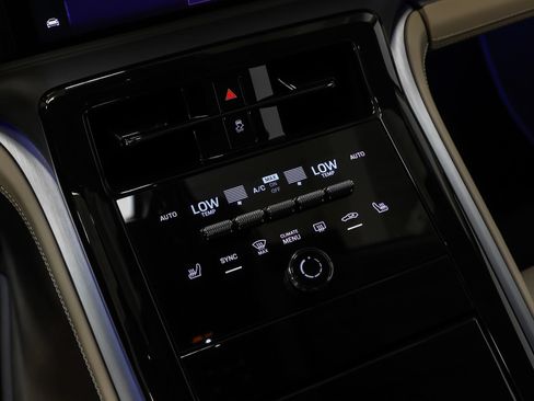 Certified 2026 Porsche Panamera GTS AWD/4WD image 51