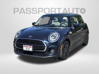Used 2020 MINI Cooper 2-Door Hardtop image 1