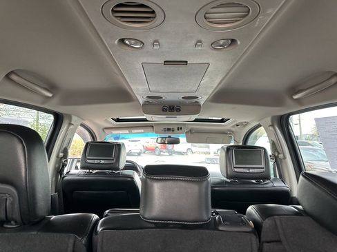 Used 2014 Nissan Armada 4WD image 37