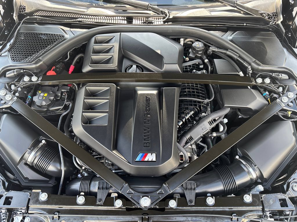 Used 2026 BMW M4 xDrive Competition AWD/4WD image 7