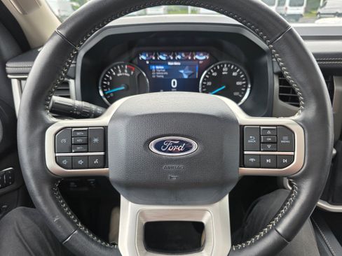 Used 2024 Ford Expedition Max XLT AWD/4WD image 13