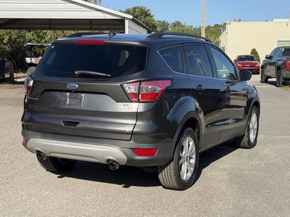 Used 2018 Ford Escape SE