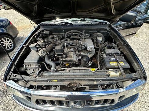 Used 2003 Toyota Tacoma 4x4 Xtracab image 40