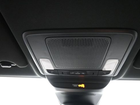 Certified 2024 Honda HR-V Sport image 17