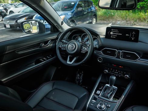 New 2025 MAZDA CX-5 Carbon Edition image 14