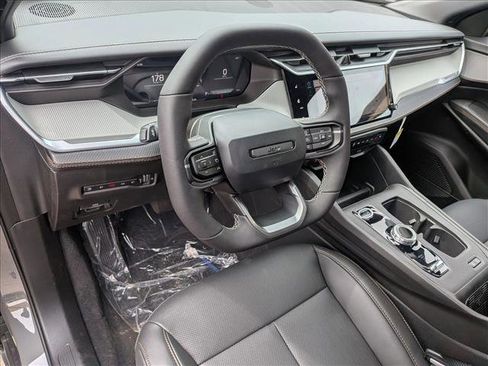 New 2026 Jeep Cherokee Limited AWD/4WD image 3