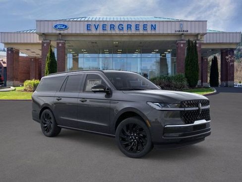 New 2025 Lincoln Navigator L Reserve w/ Jet Appearance Package image 7