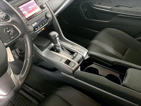 Used 2017 Honda Civic Sport image 17