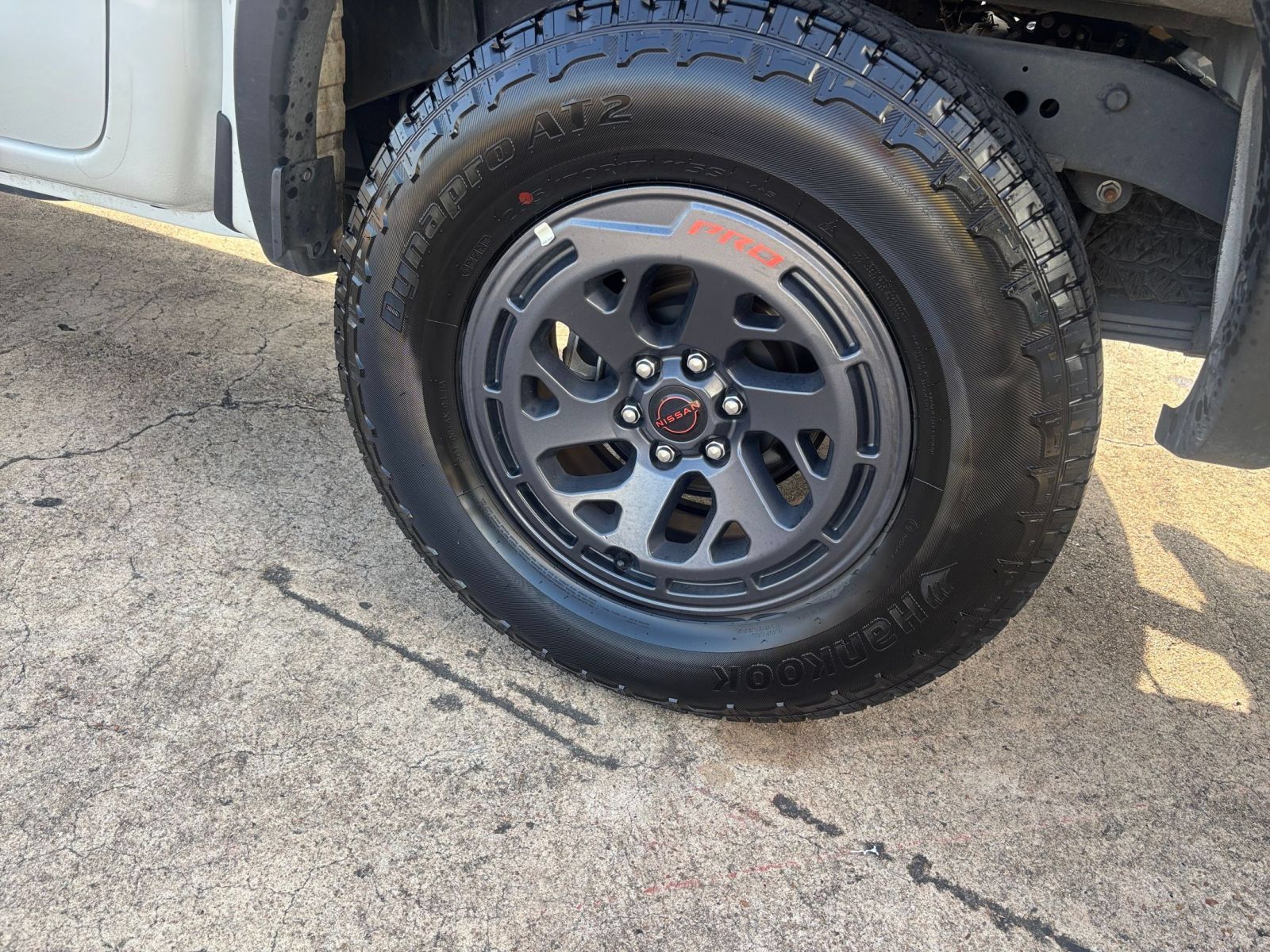 Used 2026 Nissan Frontier PRO-4X AWD/4WD image 29