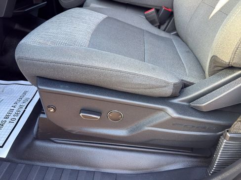 Used 2021 Ford F150 XLT image 15