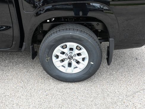 New 2026 Nissan Frontier S w/ S Utility Package AWD/4WD image 4