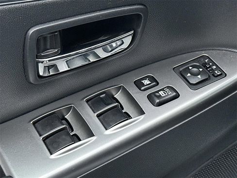 Used 2022 Mitsubishi Outlander Sport SE image 16