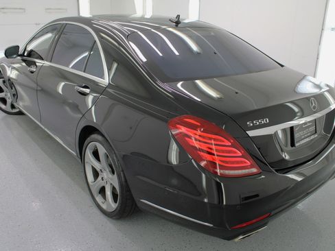 Used 2015 Mercedes-Benz S 550 Sedan image 31