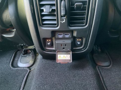 Used 2024 Dodge Durango GT AWD/4WD image 54