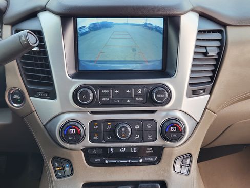 Used 2020 GMC Yukon SLT w/ Premium Edition RWD image 19