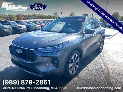 New 2024 Ford Escape Platinum w/ Premium Technology Package