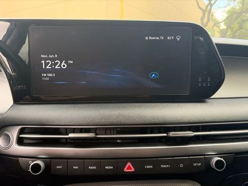 Used 2024 Hyundai Palisade SEL FWD image 16