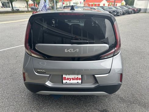 Used 2023 Kia Soul LX w/ Option Group 015 image 10
